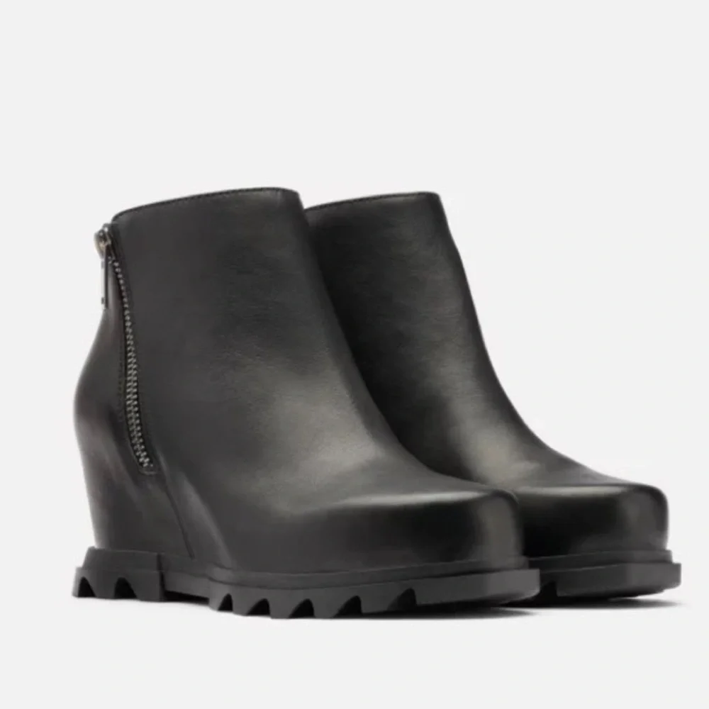 Sorel Joan of Arctic Wedge III Zip Leather Waterproof Boots Black Size 8.5 - Picture 3 of 16